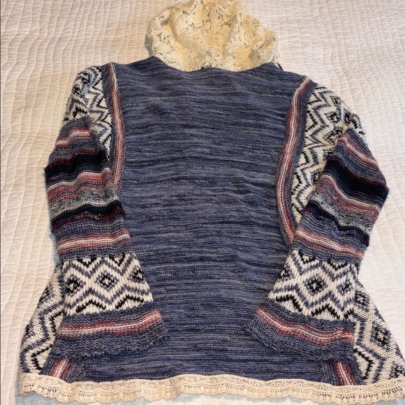 American Rag Multicolor Knit Sweater with Lace Details - Picture 3 of 7